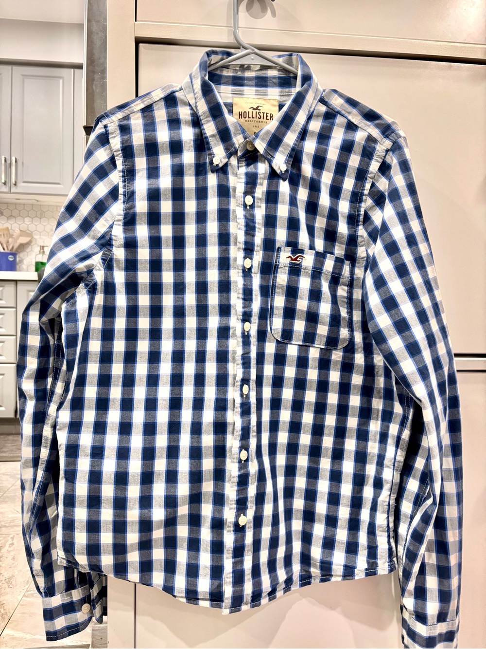 Hollister Men’s Blue & White Check Button-Down Shirt Y2k button up